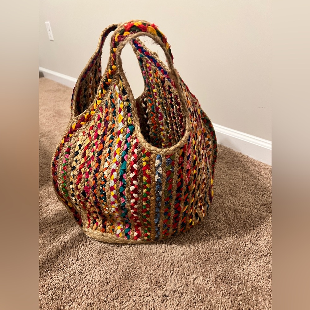 Tote bag